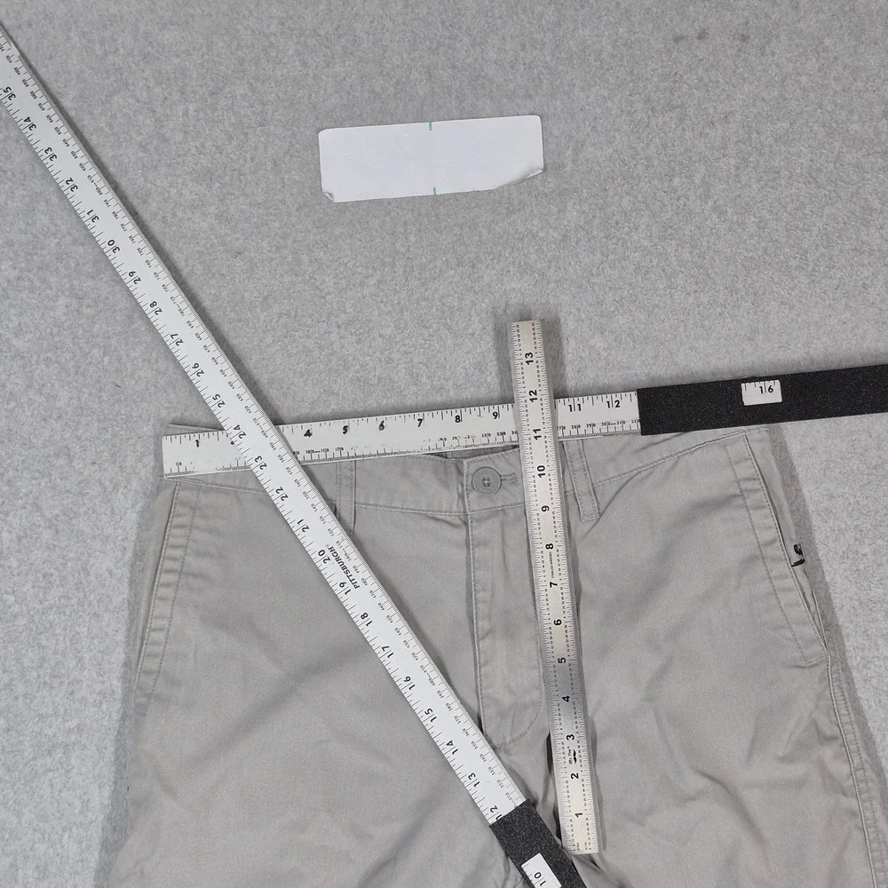 Quiksilver Men Shorts 30 Gray Embroidered Chino 10.5